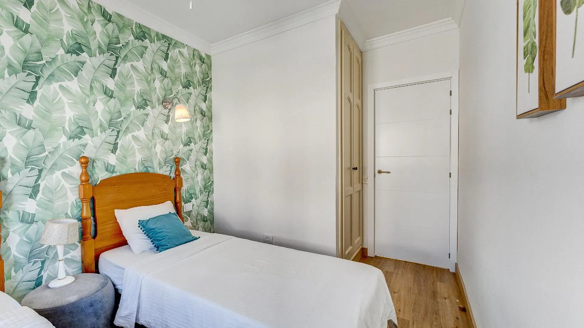 Yucca Park, Lovely, Quiet, 2 Bedroom, 70M2, Ocean Pool View! Costa Adeje  Lägenhet Costa Adeje (Tenerife)