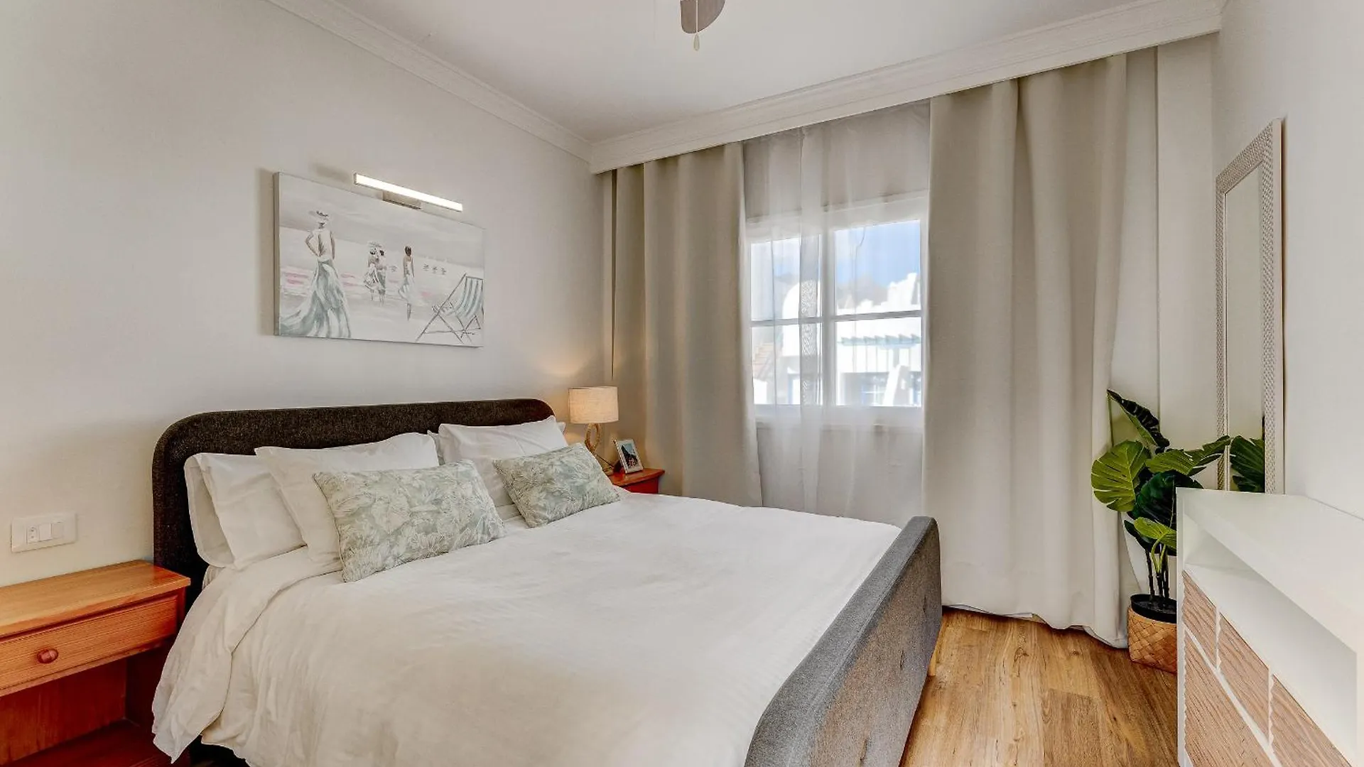 Yucca Park, Lovely, Quiet, 2 Bedroom, 70M2, Ocean Pool View! Costa Adeje  Lägenhet